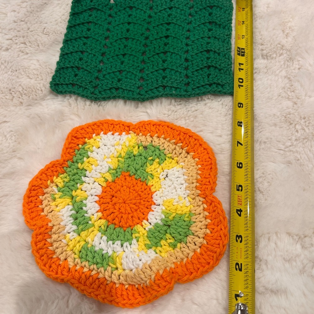 Cottage Core style Crochet Flower Coaster & Dishcloth - Picture 2 of 3